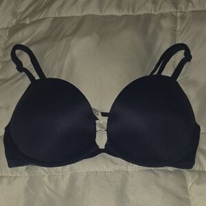 PINK Victoria's Secret Black Smooth Padded T-Shirt Bra